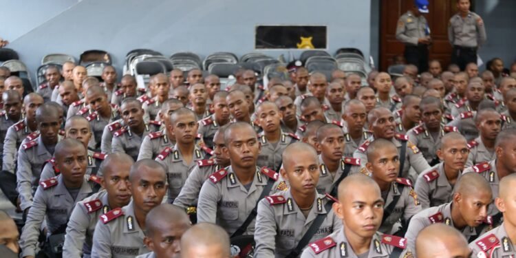 Bangun Profesionalisme, Humas Polda Papua Beri Materi Komunikasi Publik