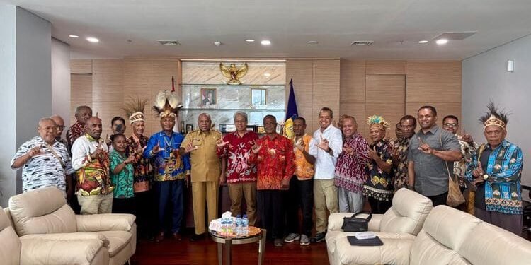 Kementerian Kehutanan dan Masyarakat Adat Papua Sepakat Berdamai, Jaga Cenderawasih dan Budaya Lokal