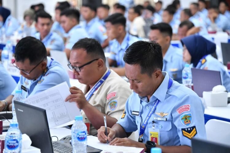 “Kasau Pimpin Sertijab Kadisdikau dan Penyerahan Jabatan Kadispsiau”