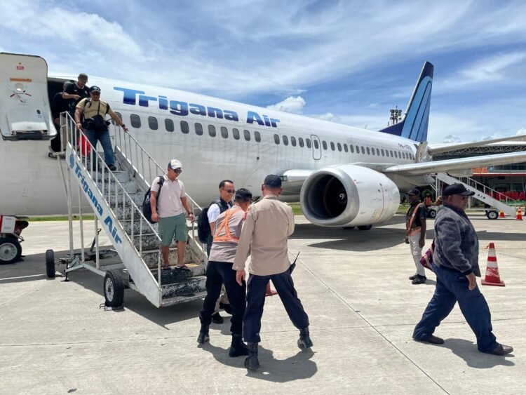 Kedatangan Tim Audit Kinerja Tahap Ii Itwasda Polda Papua di Bandara Wamena