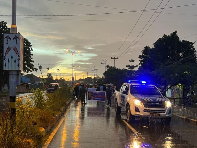 Sat Lantas Polres Sarmi Laksanakan Pengawalan dan PAM Jalur Jalan Salib San Damiano