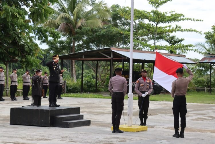 Kapolres Sarmi Pimpin Upacara Hari Pahlawan, Teguhkan Semangat Generasi Penerus