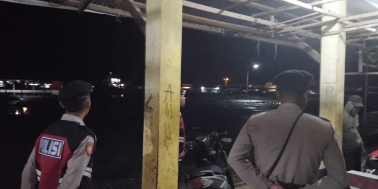 Samapta Sarmi Giat Patroli Malam, Jaga Keamanan di Pasar Sentral Mararena