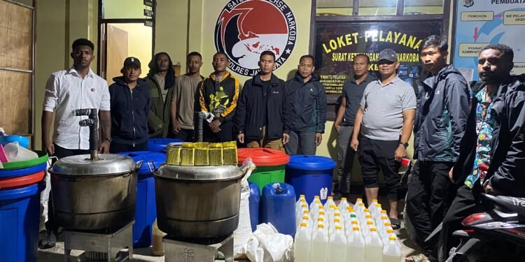 Operasi Rasaka Cartenz 2025 Subsatgas SI IPAR Polres Jayawijaya Gelar Kegiatan Edukasi dan Sosialisasi di Kampung Walani