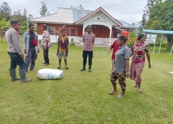 “Dekat Dengan Masyarakat”, Satlantas Polres Jayawijaya Gelar Penyuluhan Keselamatan di Terminal Trans
