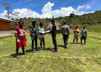 Polres Jayawijaya berikan penyuluhan bahaya narkoba di SMP Negeri 1 Wamena