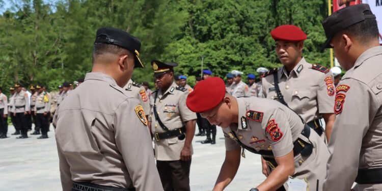 Kapolres Sarmi Pimpin Sertijab, Kasat Reskrim dan Kapolsek Pantai Timur Resmi Berganti