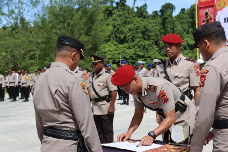 Kapolres Sarmi Pimpin Sertijab, Kasat Reskrim dan Kapolsek Pantai Timur Resmi Berganti
