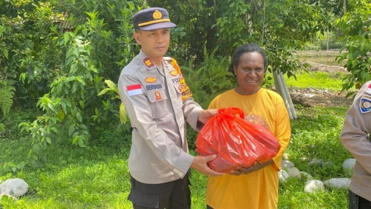 Polres Jayawijaya Ajak Warga Jaga Kemanan dan Lingkungan