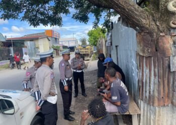 Satlantas Polres Jayawijaya Laksanakan Penerangan Keliling dan Penyuluhan Lalu Lintas