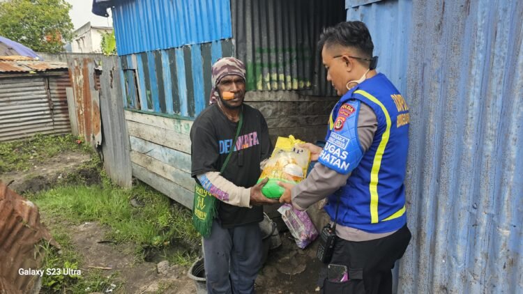 Polres Jayawijaya Berikan Pelayanan Kesehatan Peduli Kemanusiaan di Wamena