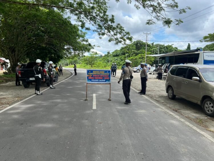 Sat Lantas Polres Sarmi Intensifkan Himbauan dan Penindakan Simpatik pada Ops Zebra Hari Keempat