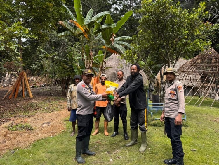 Sat Samapta Polres Jayawijaya Laksanakan Patroli Dialogis Pastikan Situasi Wilayah Tertib dan Aman
