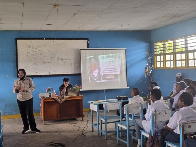 Kapolsek Asologaima Lakukan Sambang di Distrik Asologaima, Warga Apresiasi Kehadiran Polisi