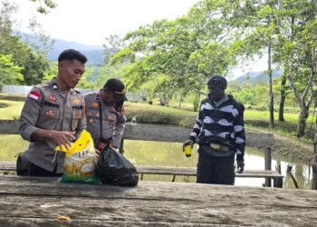 Kapolsek Wamena Kota Cek Perkembangan Tanaman Jagung di Kampung Hubikiak