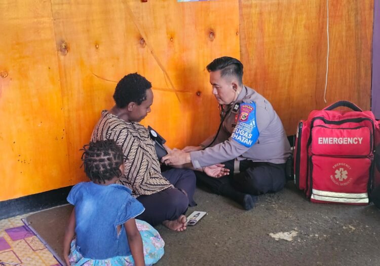 Polsek Asologaima Polres Jayawijaya Lakukan Sambang ke Tokoh Masyarakat untuk Jaga Stabilitas Kamtibmas