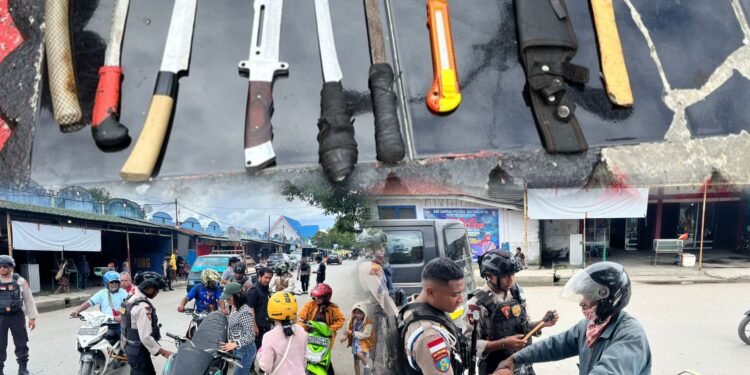 Tegakkan Kamtibmas, Regu Siaga III Amankan 5 Sajam dalam Razia Siang