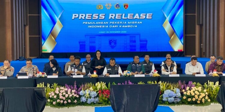 Bareskrim Polri Pulangkan 9 Pekerja Migran Korban TPPO dari Kamboja