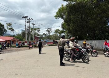 Sat Resnarkoba Polres Jayawijaya Berikan Penyuluhan Bahaya Narkoba dan Tanamkan Semangat Cinta Tanah Air kepada Siswa-siswi Pramuka