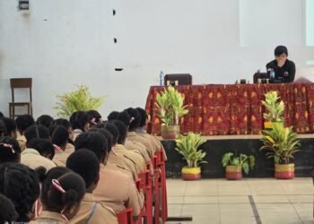 Sat Resnarkoba Polres Jayawijaya Gelar Penyuluhan Bahaya Narkoba di Sma Negeri 1 Wamena