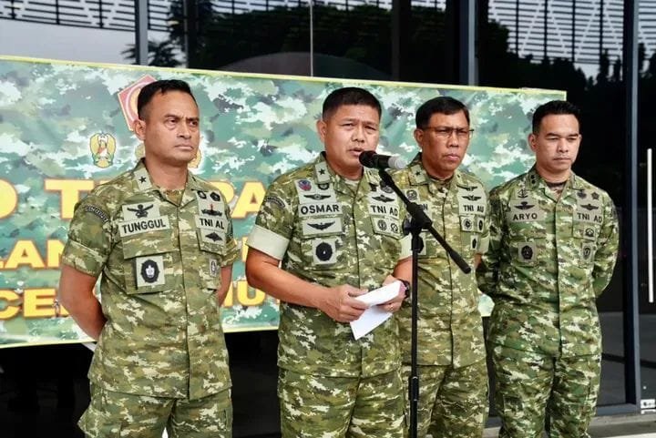 Dari Udara, Laut, dan Darat, TNI Maksimalkan Seluruh Kekuatan untuk Rakyat Terdampak Bencana