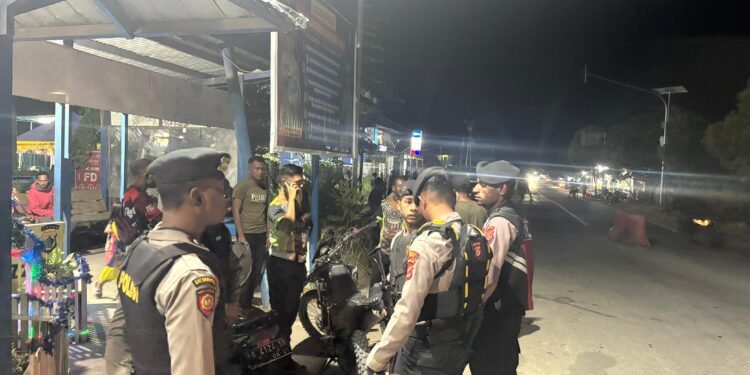 Sat Samapta Polres Sarmi Laksanakan Patroli URC Malam Hari, Amankan Miras dan Petasan