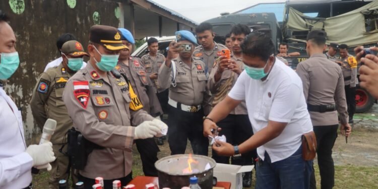 Polres Mappi Musnakan Barang Bukti Miras Ilegal Dan Narkoba