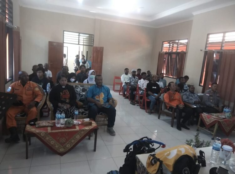 Sinergi Kembangkan Pariwisata Bahari, Kapolsek Sarmi Kota Hadiri Pelatihan Selam Dasar