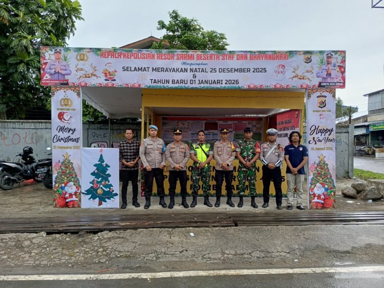 Kabag Ops Polres Sarmi Tinjau Dua Pos Pengamanan dan Laksanakan Anev Operasi Lilin Cartenz 2025