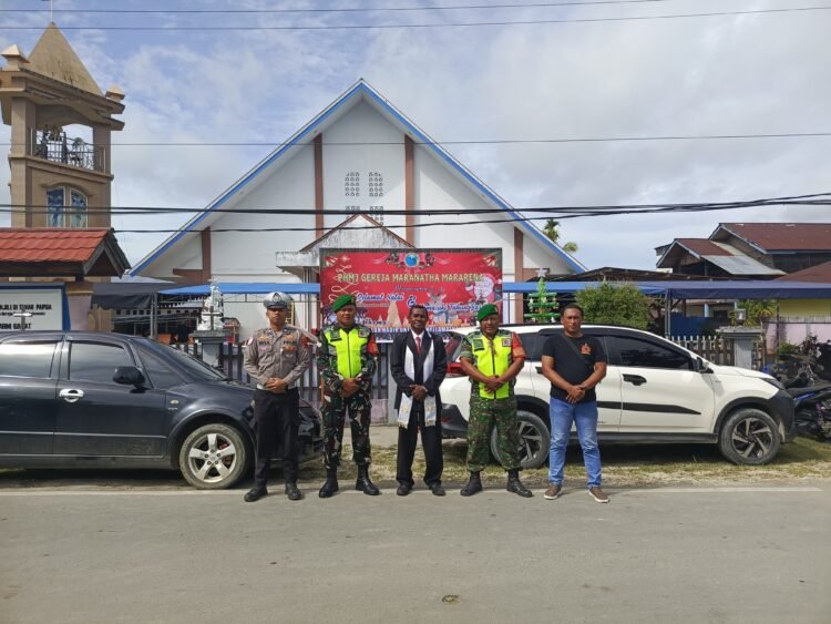 Jamin Keamanan Umat Kristiani, Polres Sarmi Turunkan Personel Amankan Ibadah Natal
