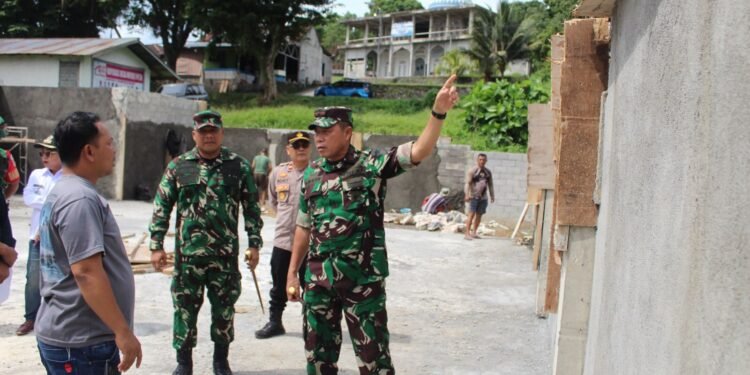 Percepat Progres Pembangunan, Danrem 131/Stg Tinjau KDKMP di Wilayah Kodim 1310/Bitung
