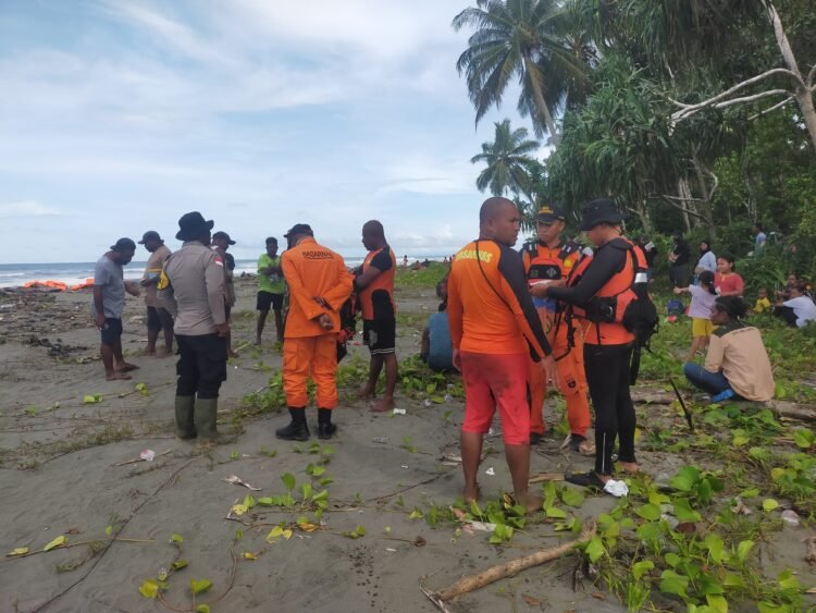Hari Kedua Pencarian, Tim Gabungan Masih Sisir Muara Taronta Cari Korban Terseret Arus