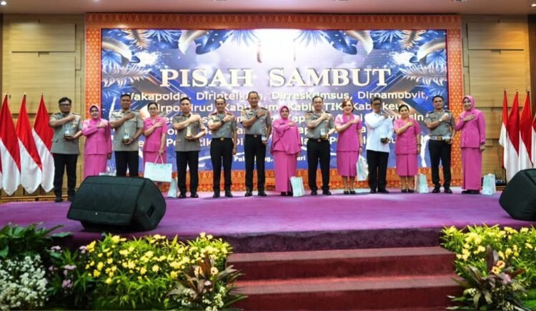 Pisah Sambut Sejumlah Pejabat Utama Polda Sumsel Berlangsung Khidmat di Mapolda Sumsel