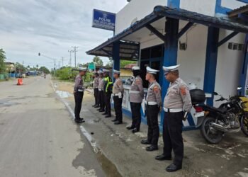 Sat Lantas Polres Sarmi Laksanakan Pengaturan Pagi, Patroli, dan Penjagaan