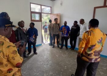 Polres Jayawijaya Amankan Peresmian Laboratorium dan Ruang Kelas SMA Negeri 1 Bolakme