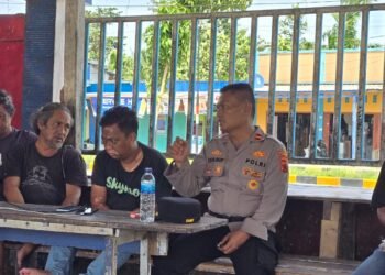 Bhabinkamtibmas Kelurahan Mararena, Sampaikan Imbauan Kamtibmas Kepada Sopir Rental Sarmi-Jayapura