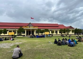 Polres Jayawijaya Hadir Fasilitasi Penyelesaian Konflik Antar Kubu Masyarakat