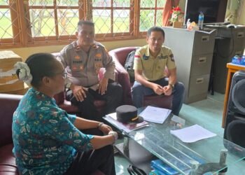 Bhabinkamtibmas Kelurahan Mararena Laksanakan Kunjungan ke SMA Negeri 1 Sarmi