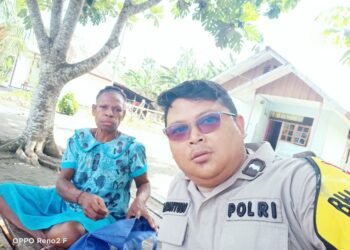 Sambangi Mama-Mama Kampung, Bhabinkamtibmas Mafen Tor Perkuat Kamtibmas