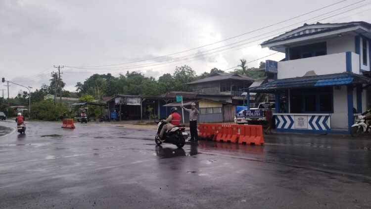 Sat Lantas Polres Sarmi Turun Pagi, Lalu Lintas Aman Anak Sekolah Nyaman