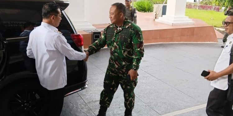 Sinergi Dalam Penanganan Bencana, Dandim 1310/Bitung Bersama Forkopimda Kota Bitung Gelar Rapat Koordinasi