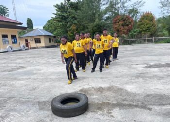 Personel Polres Sarmi Ikuti Tes Kesamaptaan Jasmani dan Beladiri Polri Jelang UKP Periode 1 Juli 2026