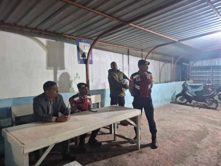 Polres Jayawijaya Amankan Pelaksanaan Shalat Tarawih di Mushola Al Muhajirin