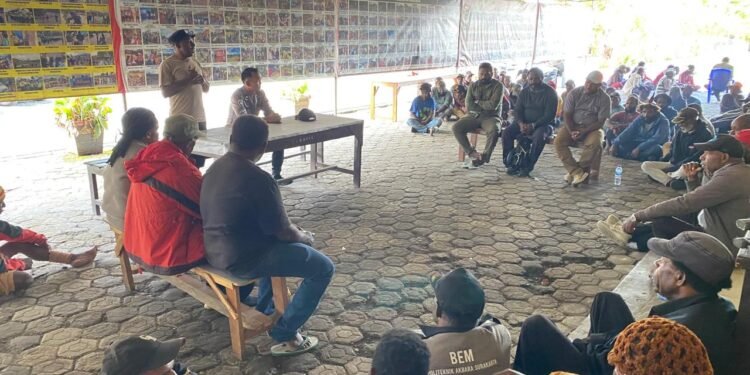 Polres Jayawijaya Fasilitasi Mediasi Permasalahan Warga, Kedepankan Pendekatan Humanis