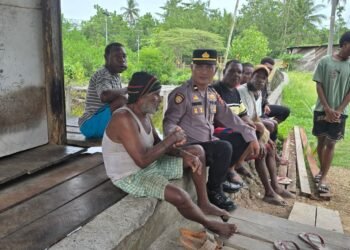 Program Door to Door System Bahbin Kelurahan Mararena Sambangi Tokoh Masyarakat