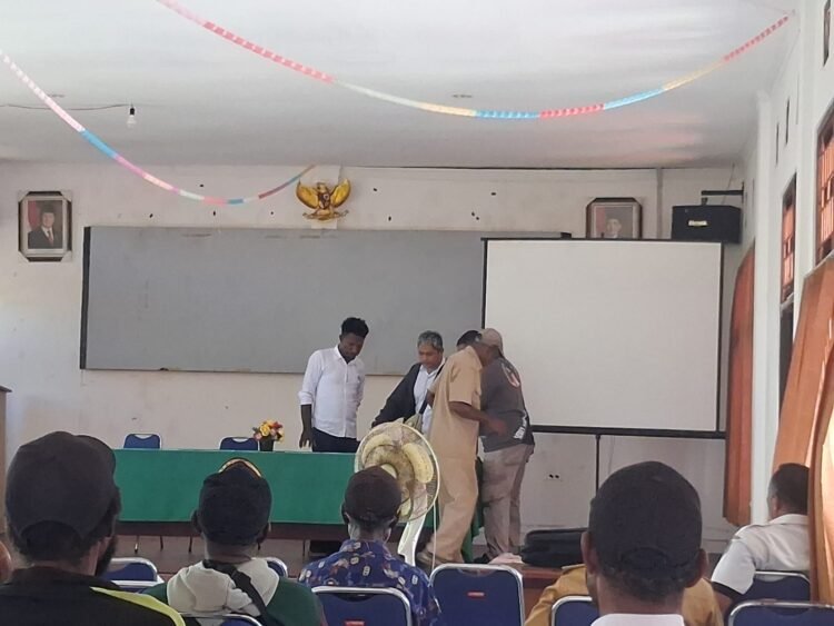 Kapolsek Tor Atas Hadiri Giat Penyelesaian Dokumentasi Penetapan Batas Administrasi Kampung