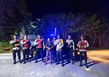 Respon Cepat Laporan Call Center 110, Personel Samapta Polres Sarmi Amankan Pelaku Perkelahian Akibat Miras