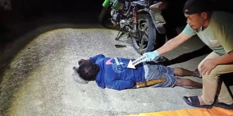 Polsek Bonggo Evakuasi Pekerja Senso Kayu Meninggal Dunia di KM 41 Area PT Wapoga