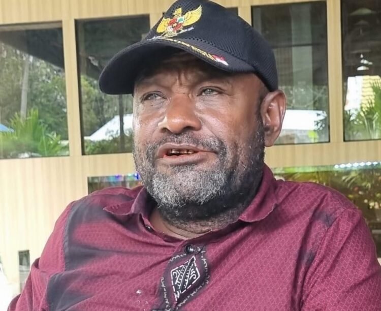 Jhon Maurits Suebu selaku Tokoh Adat Sentani Ajak Masyarakat Tidak Terprovokasi Aksi 1 Mei yang Diklaim sebagai Hari Aneksasi